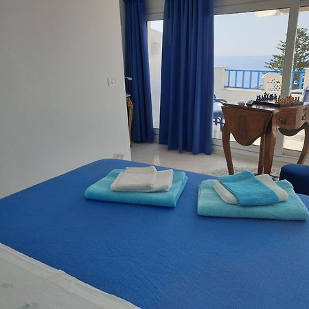 "Lo Studiolo" Apartment Pizzo  Eksteriør billede